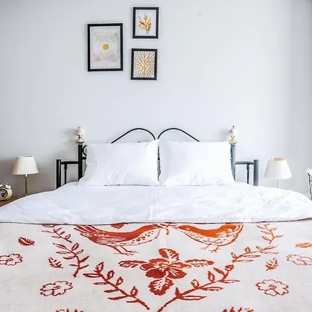 And Spacious Flat In Atasehir Daire İstanbul