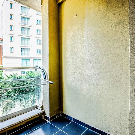 Apartamento And Spacious Flat In Atasehir Estambul